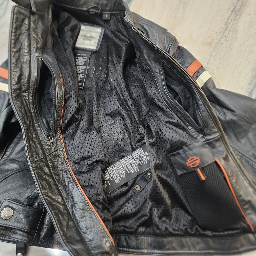 Harley-Davidson Genuine Leather Motorcycle Jacket - Picture 8 of 15